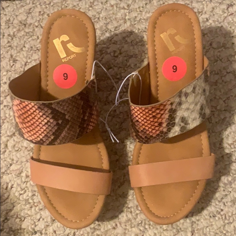 NEW Women Snakeskin Heel Clogs Size 6